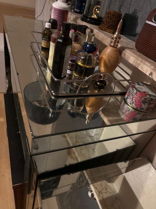 Buy & Sell East Ham East London - Photos for Dressing table