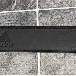 COLLECT ONLY FROM LEEDS LS131DR
CASH AT THE DOOR PLEASE

NEW Adidas weight lifting belt.
Been hanging in the porch over a year hence the rust on the studs.