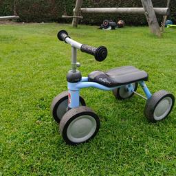 Verkauft wird ein Pucky Kleinkind Rutschfahrad Laufrad.
Preis 20€