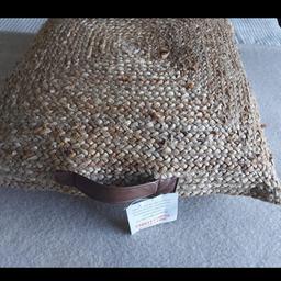 large jute garden floor cushion for sale. new with tags attached. brown faux leather handle. collection only. suitable for indoor outdoor use. new unused.