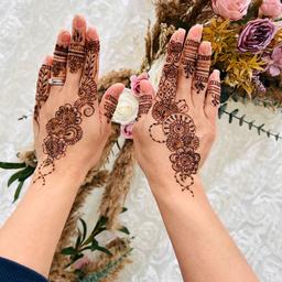 🌺 EID GIVEAWAY TIME!

Get a chance to win free PARTY HENNA on both hands front side by Henna By Maizy.❤️

There are very easy rules you need to follow to enter:

1- Follow @hennabymaizy on Insta
2- Like & Share this post
3- Tag your friends in the comments and tell them to follow us.
4- Tag maximum friends and tell them to follow as that will increase your chances for winning the giveaway.

It’s a super simple giveaway a great opportunity to win your Eid Mehndi Henna Design.

This giveaway will end on Sunday 7th April 2024 - Winner will be announced the same day - Good Luck!