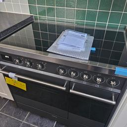 Brand new, wanting a gas top hob, therefore wanting to sell.
2 cavities, 5 zones — Loads of cooking space
Circulaire — Cleans the air to stop cross-contamination
Tangential cooling — Keeps the oven door safe to touch
Pyrolytic — Powerful self-cleaning setting burns grease
Dimensions (cm) - H90 x W90 x D60

booklets and manual all available, tags present. Selling at 1800 currently at Currys.