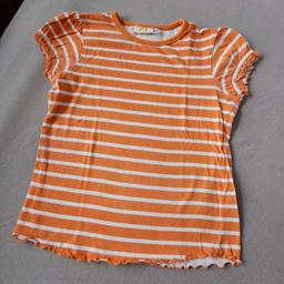 T-Shirt - Mädchen
Gr. 110/116
orange-weiß

kostengünstiger Versand.
Abholung in Landshut

Seht auch meine weiteren Artikel an. 
Rabatt u Versandkostenersparnis

Privatverkauf ohne Rücknahme und Gewährleistung