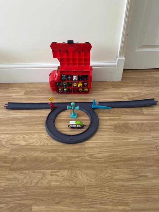 Buy & Sell Hertfordshire North Hertfordshire - Photos for Vintage Chuggington Train Set x 18, CarryCase