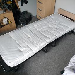 Single folding bed available due moving home.

Ideal for small rooms where space is a premium, or as a spare bed for guests.

Bed is used, not all of the springs are in new condition, but I have spares that will come with it.

I can deliver locally within the Ellesmere Port / Chester area at no extra costs.
