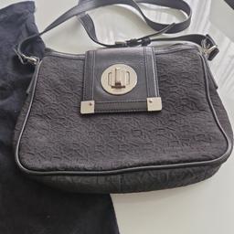 A nice Black DKNY Bag. Used only a few times. Has a couple of marks on the inside, but not noticeable.
Has a protector bag with it.
£20 O.N.O.
Collection Only