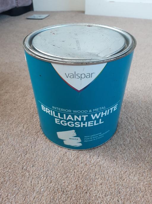 Buy & Sell County Durham Wingate - County Durham - Photos for Valspar 2.5L white eggshell paint