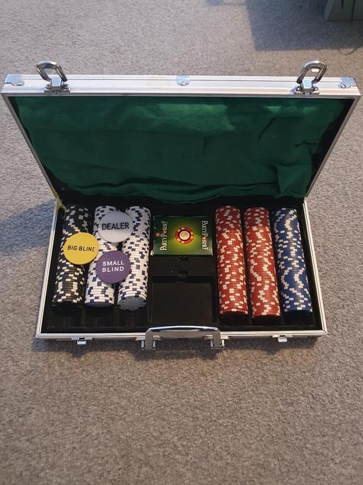 Buy & Sell Lancashire Fylde - Photos for Poker set with mat & case