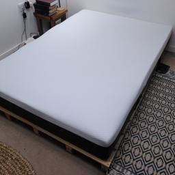 This excellent condition, nearly new, Emma double mattress is on sale with the solid wooden palette bedframe but can be sold separately. Selling due to buying a king-size.