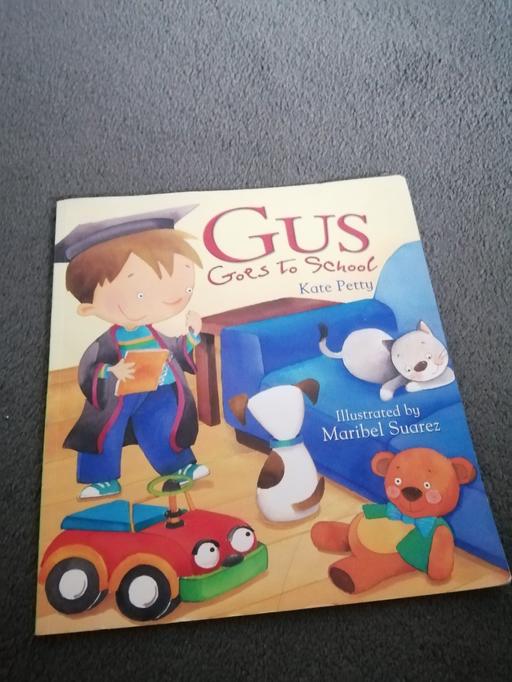 Buy & Sell South Yorkshire Barnsley - Photos for gus goes to school book