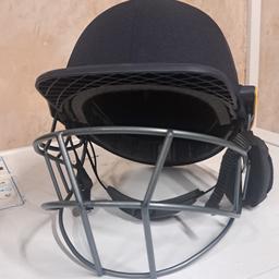Mansuri cricket helmet, one of the outstanding cricket equipment brands.
Originally bought for my son who no longer uses it.