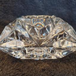 Collectable crystal glass votive or tealight candle holder.

Hevy item.

Is in excellent condition, no chips or cracks.

Great for investors or collectors or to buy as a gift.