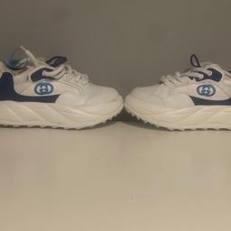 Gucci unisex fashionable chunky shoes coloured white and blue only worn twice and in size 8.5UK
