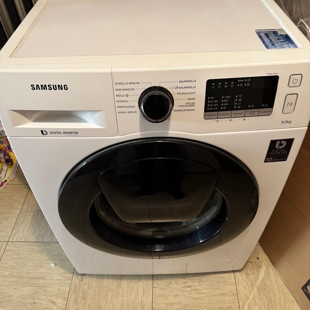 Verkaufe Samsung Waschmaschine
Maschine funktioniert, jedoch ist die Trommel locker, daher wird sie laut.

Für Bastler oder Leute, die sich auskennen wahrscheinlich ne Kleinigkeit.

Samsung Addwash.

Keine Rücknahme, keine Garantie, da Privatverkauf.

Nur Barzahlung bei Abholung.

Preis VHB