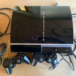 Prima erhaltene PlayStation 3 wie abgebildet
mit 2 Kontrollern, dazugehörige Kabel plus HDMI Kabel