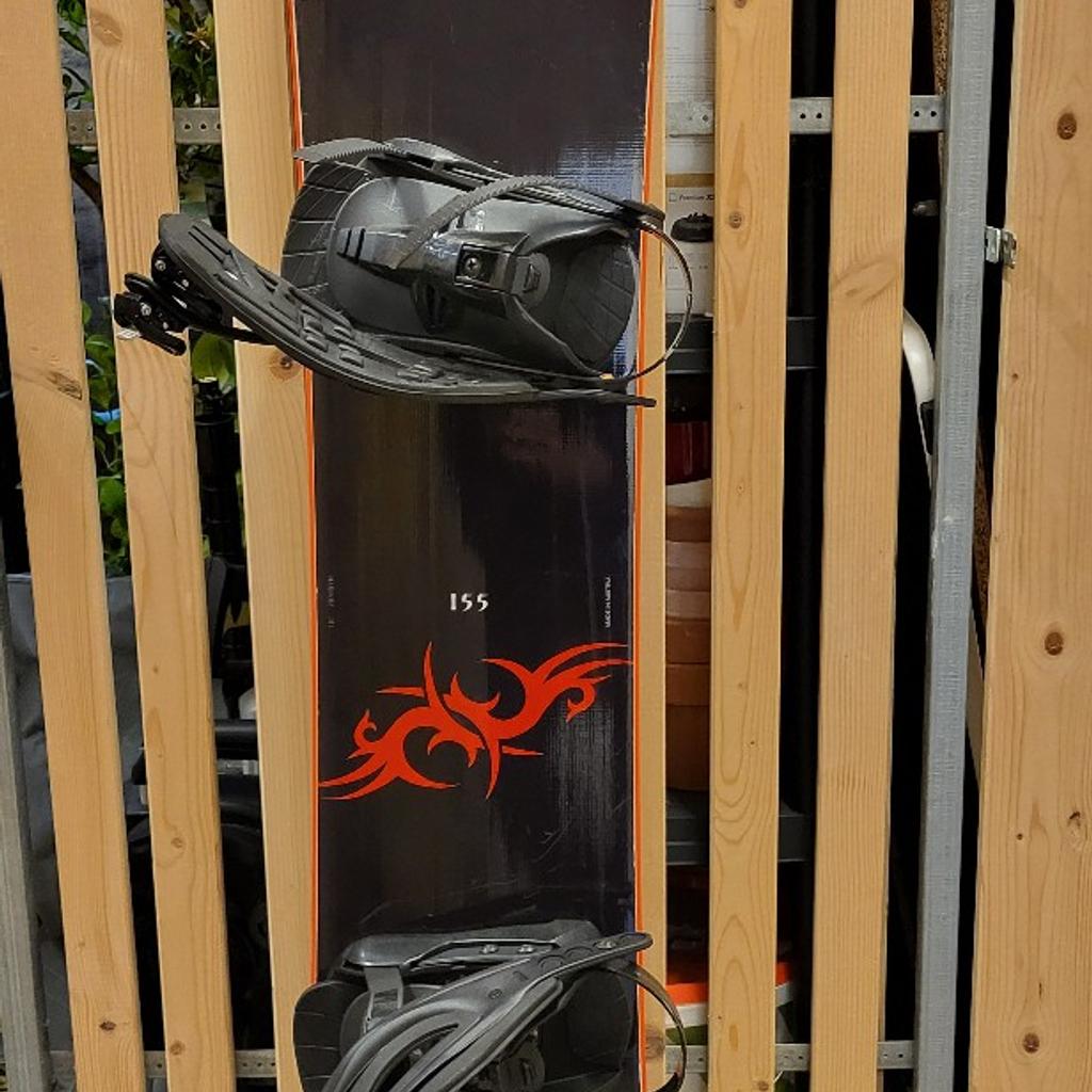 Snowboard mit Head-Bindung + passende Boots für (normale) Schuh-Größe 42/43