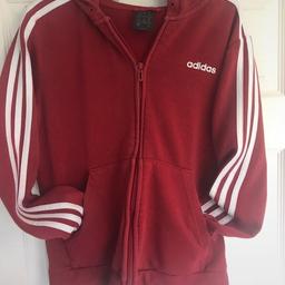 Good used condition
deep red
says M 12/14 but comes up bit smaller fit 10/12
collect ws5 walsall yewtree estate
smoke pet free home