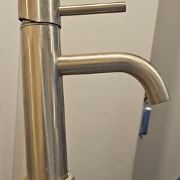 Gold tap. only installed in November but now decided to change decor so selling. in very good condition and a bargain for £15