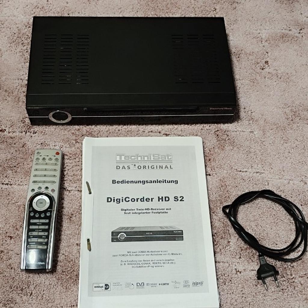 Technisat DigiCorder HD S2 mit 500 GB Festplatte
Twin HD Receiver
Funktionstüchtig und optisch in einem guten Zustand
Im Lieferumfang sind enthalten: Receiver, Fernbedienung, Bedienungsanleitung und Kabel
Keine Rücknahme / Keine Gewährleistung
Versand möglich / PayPal Freunde möglich