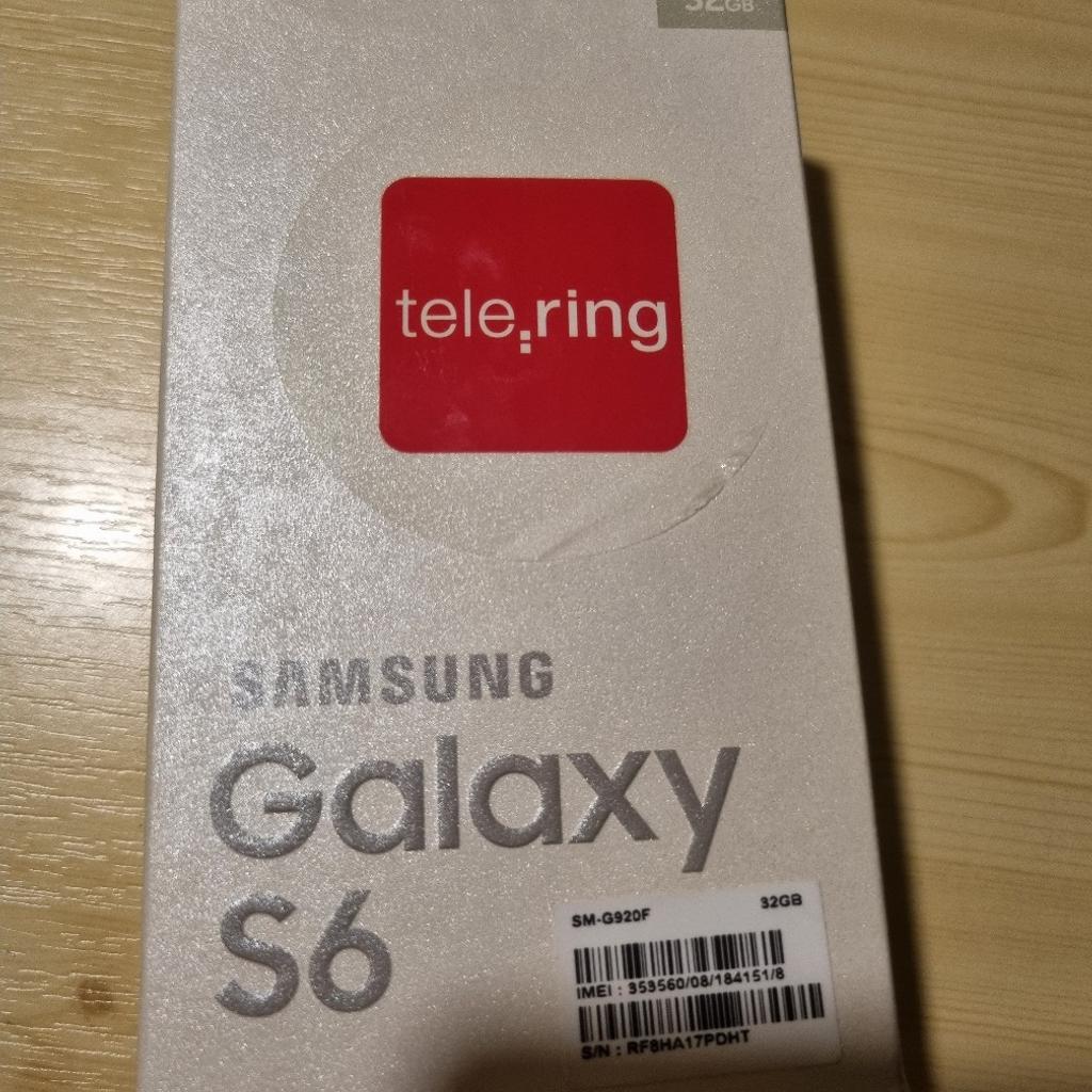 - Samsung Galaxy S6 in gold
- 32GB Speicher
- inkl. Originalbox, Ladekabel, Kopfhörer und
Hülle
- oben leicht beschädigt, funktioniert
noch einwandfrei und ohne Probleme
- keine Garantie, keine Rücknahme
