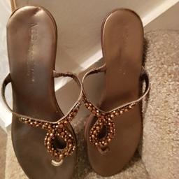 pair of marks & Spencer leather upper between the toe sandals size 8 collection willenhall west midlands