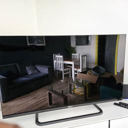 TCL 50inch TV with remote in fully working condition.

As good as new.