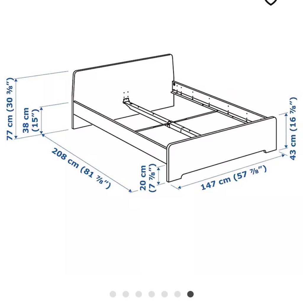 Verkaufe Bett inklusive Lattenrost Matratze(+Matratzenschoner falls benötigt)

Matratze wurde vor 3 Jahren bei Hofer neugekauft und immer mit Matratzenschoner verwendet.

VHB

Originalbilder folgen noch