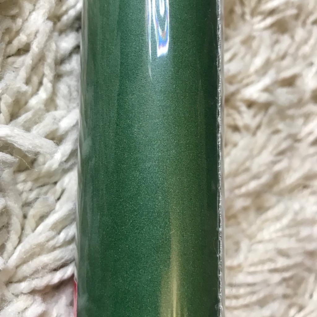 Brand New & Sealed
Kraft Wrapping Paper
Colours available : Natural or Green
50cm x 5 M each Roll
Massive 5 Metres Long
5 rolls would cost £14.95 , selling for only £5
Retail Price £2.99 each , but to You Only £1 each
Collection, or free local delivery
