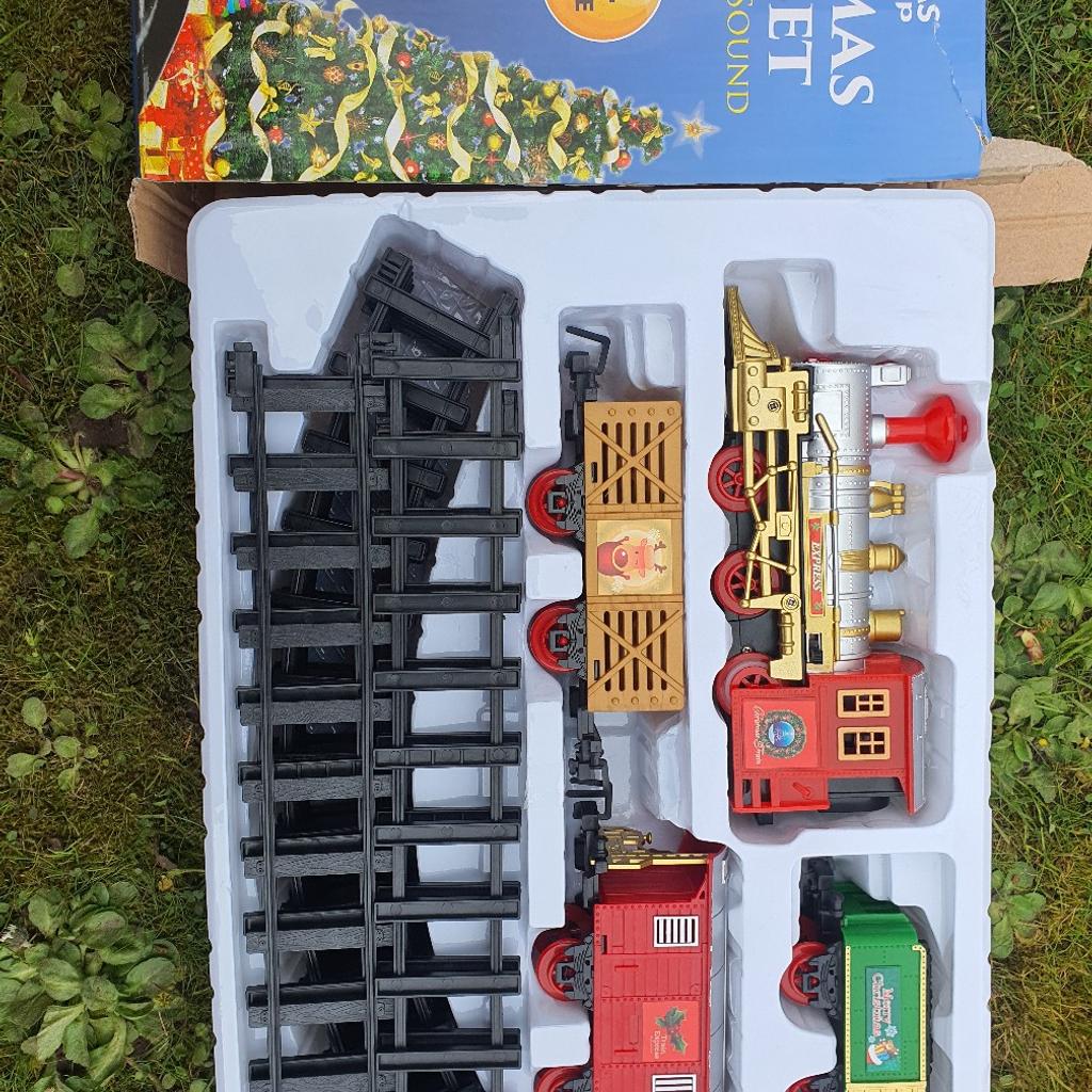 This train set was bought from Webbs Garden Centre, box has been torn but it hasn't been used.