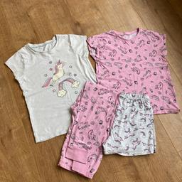Girls unicorn pyjama set
2 x short sleeved tops
1 x long leg
1 x short leg

Great condition
From smoke and pet free home
Collection only
Will hold items for 48hrs