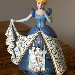 Disney Traditions Cinderella “Midnight at the Ball” in excellent condition. Unfortunately I don’t have the original box but will be well packaged for delivery.