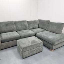 Please message to place an order

We offer 2 man delivery and assembly

85x95 height and depth cm
265x200 length cm

Good Condition 

Please follow our page for everything new in stock

Our showroom hours
Mon-Thu 10-7
Friday - Sun 10-3
Albert house, DY4 9HG
01216301165
discountsofaswestmidlands.co.uk