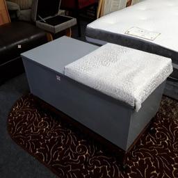 This vintage solid wood 1950's /60's bedding box with fabric seating cushion has been painted grey and is on a solid wood frame with good castor wheels.

3ft long x 18 inches deep x 24 inches high...

Our second hand furniture mill shop is LOW COST MOVES, at St Paul's trading estate, Copley Mill, off Huddersfield Road, Stalybridge SK15 3DN... Delivery available for an extra charge.

There are some large metal gates next to St Paul's church... Go through them, bear immediate left and we are at the bottom of the slope, up from the red steps... 

If you are interested in this or any other item, please contact me on 07734 330574, or on the shop 0161 879 9365...Many thanks, Helen. 

We are OPEN Monday to Friday from 10 am - 5 pm and Saturday 10 am - 3.30 pm... CLOSED Sundays. CLOSED Bank Holiday long weekends...