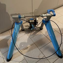 Ich verkaufe diese Fahrradrolle von der Marke Tacx. 
Bei mir stand diese im Wohnzimmer zum trainieren im Winter. 

Nur Abholung.