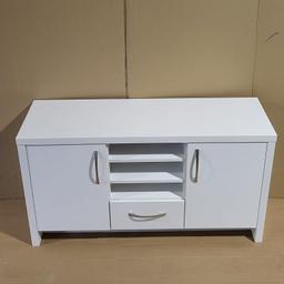 Habitat Venice 2 Door 1 Drawer Low Sideboard - White

Assembled

💥ExDisplay💥 See pictures

Size H 63, W 117, D40cm.
1 drawer with metal runners.
2 doors.
1 fixed shelf.
2 adjustable shelves.
Weight 29kg

💥 Check our other furniture💥