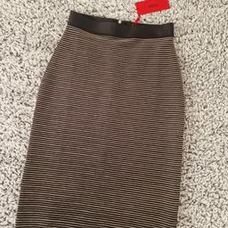 Hugo Boss Pencil Skirt 
Size XS
Brand new with tags
