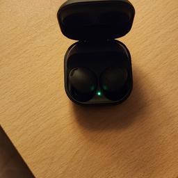 rarely used samsung buds Pro 2 in black. excellent condition
