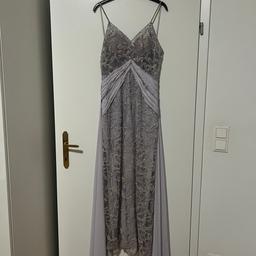 Verkaufe mein Abendkleid/Verlobungskleid von Lily Gardens was ich auf meiner Verlobung einmal getragen habe. Habe für das Kleid 1600€ bezahlt in der Größe 36

Keine Garantie oder Rücknahme da privat