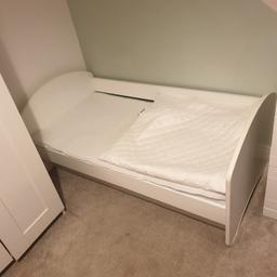 Toddler Bed with Pull Out Draw, Comes with Mattress and Mattress Protector. In really good Condition, Only used for about a year due to needing Bunk Beds. Comes with all the Fixings. Already Dismantled and Ready for Collection.