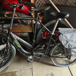 Comes with battery and charger
Rust at the back of bike…
needs new 20 inch inner tube top speed 15.6mph depending on weight…
Brakes work but both motor cut of cables are out