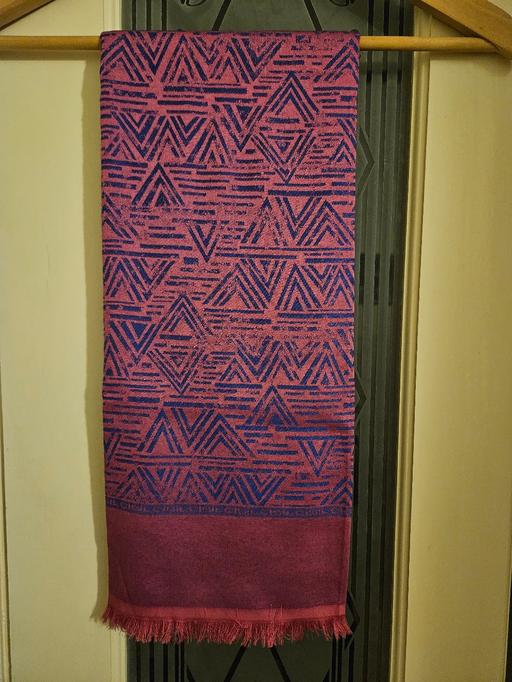 Buy & Sell West Midlands Birmingham - Photos for Patterned Scarf