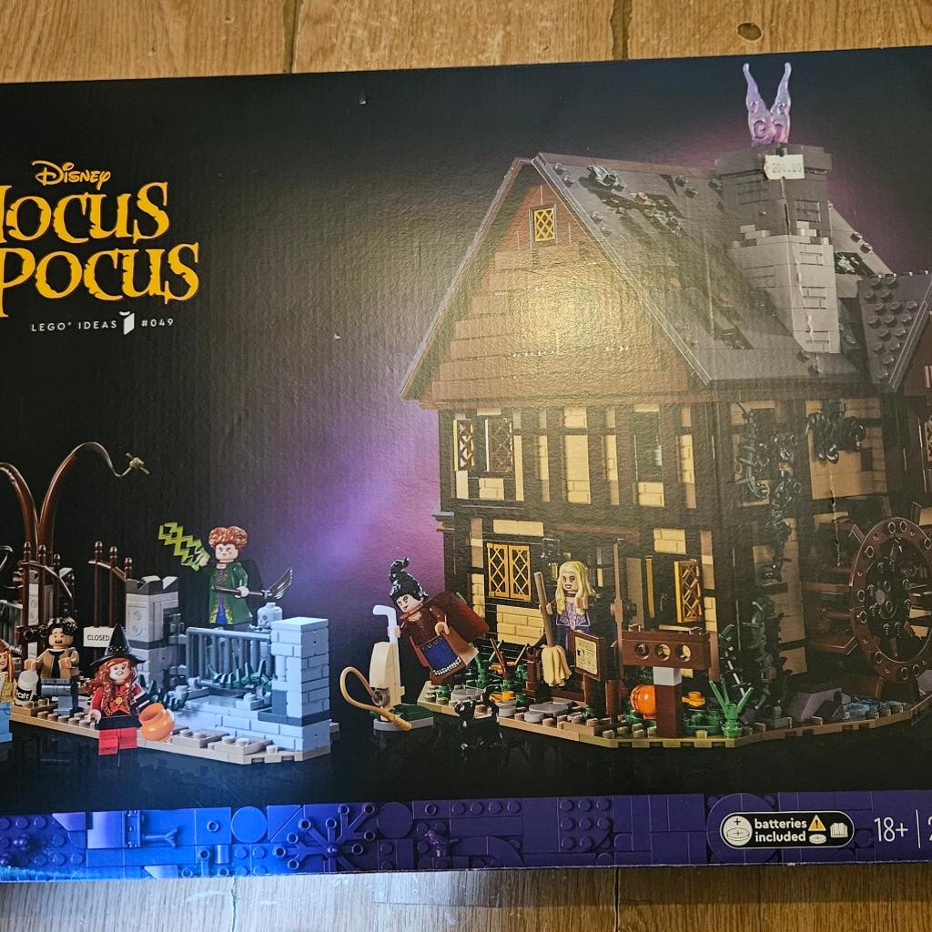 BNIB Lego Hocus Pocus set. The Sanderson House. Never been opened. Selling as nowhere to put if complete
Cash on collection only. No time wasters