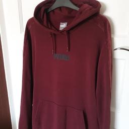 Universal Puma Hoodie 
Burgundy Colour 
Size L
Has unusual velour strip across shoulder & down the arm
Worn once 
Excellent condition 
Collection only