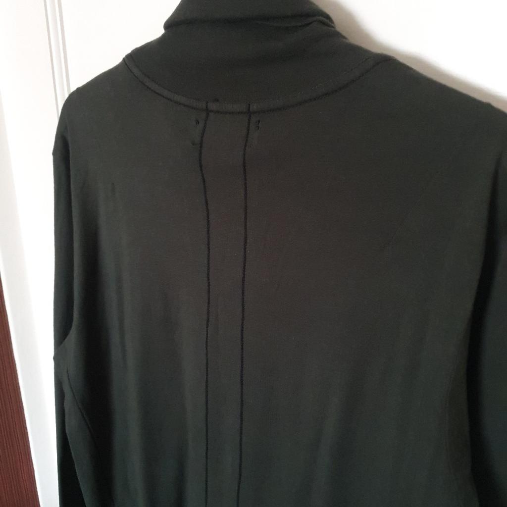 Religion Roll Neck Top
Colour- Sage Green
Size M
Never Worn
Excellent condition
Collection only