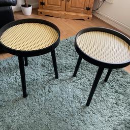 X2 side tables
Good condition
Legs screw on
No longer needed as change of decor