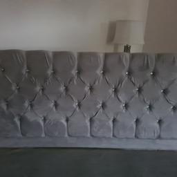 King size headboard 
Good condition 
collection PR4