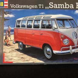 Ich biete hier den Revell Modellbausatz VW Bus T1 "Samba Bus" an.
Maßstab 1:24
Neu und Originalverpackt.
Abholung in 46535 Dinslaken oder auch Versand möglich (versicherter Versand innerhalb Deutschlands kostet 5 Euro).
Zahlung per Überweisung, Paypal oder bar. 
SS10