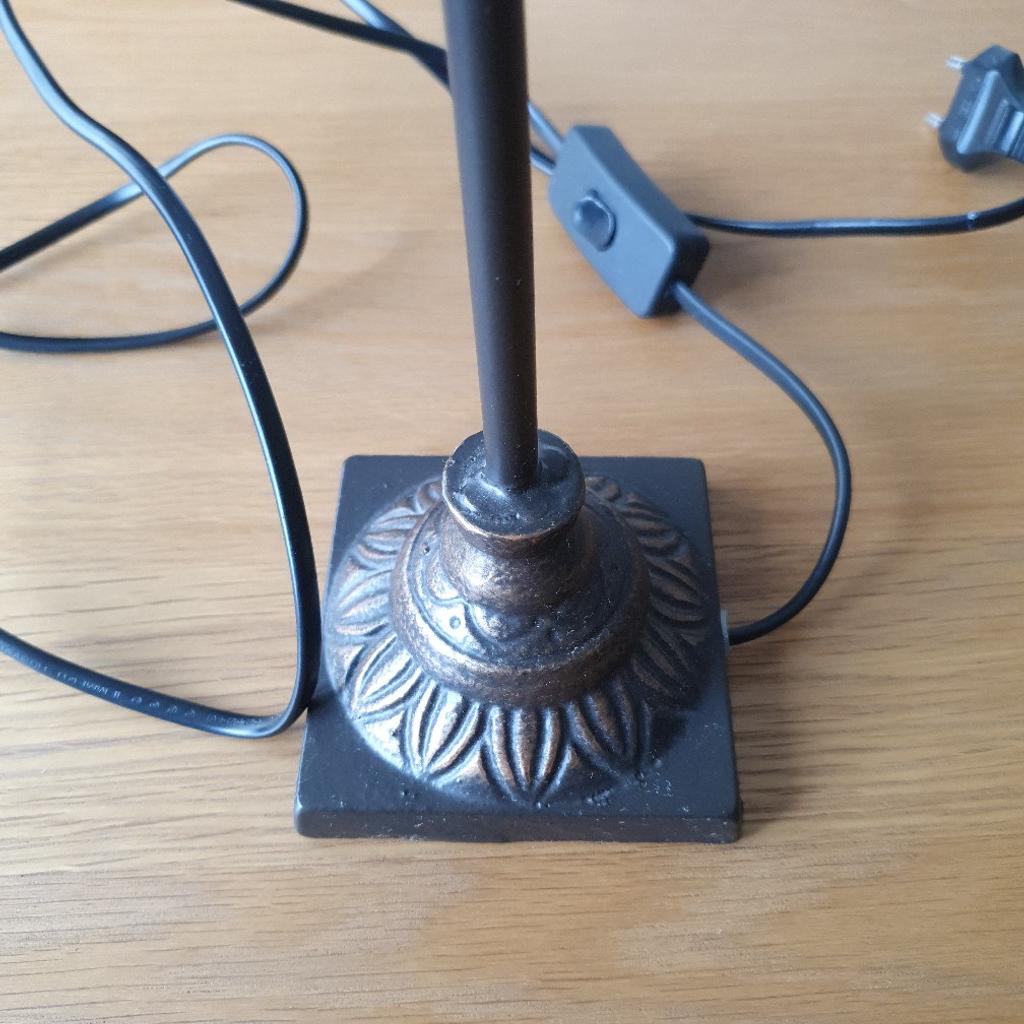 Slimline Lamp
Height 17 inches, Base 4 inches
Bronze colour base
Shade easily changeable
On/Off switch
Plugs into an adaptor (shaver) or easily replace with 3 pin plug.
Excellent condition
Collection only