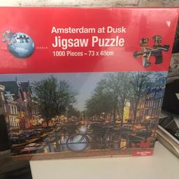 THIS IS FOR AMSTERDAM AT DUSK JIGSAW PUZZLE

WAS AN GIFT THAT WAS NEVER USED - STILL SHRINK WRAPPED

PLEASE SEE PHOTO