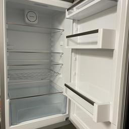 Wir Verkaufen unseren Kühlschrank mit Gefrierfach. Marke: Liebherr Modell: CNEL 4313
Kühlschrank: 209l,Gefrierfach: 101l
Das Gerät ist in einem guten Zustand. Es funktioniert alles. Nur Abholung!
350,- VB